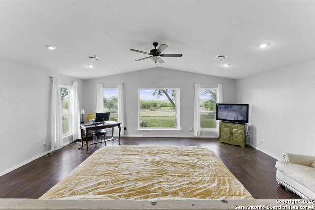 Image 26 of 45 For 366 Arrow