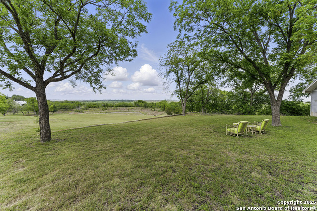 Image 37 of 45 For 366 Arrow