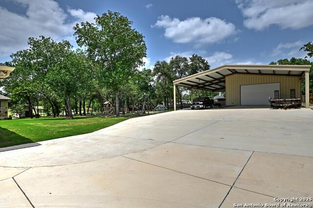 Image 33 of 40 For 264 Cibolo Ridge
