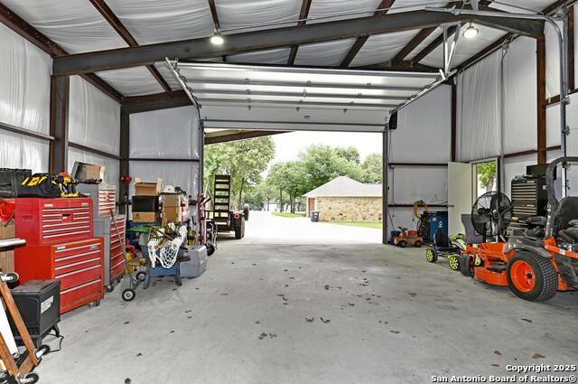 Image 34 of 40 For 264 Cibolo Ridge