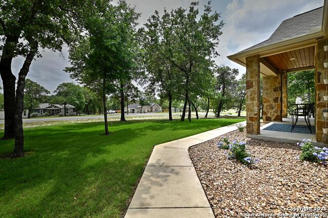 Image 4 of 40 For 264 Cibolo Ridge