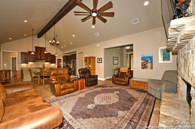 Image 7 of 40 For 264 Cibolo Ridge