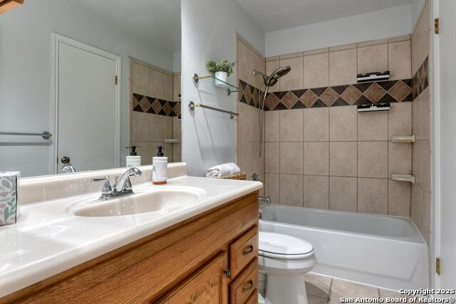 Image 34 of 43 For 2215 Shady Rock Circle