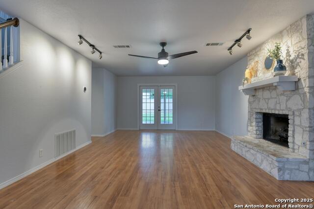 Image 4 of 43 For 2215 Shady Rock Circle