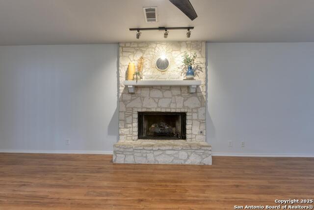 Image 5 of 43 For 2215 Shady Rock Circle