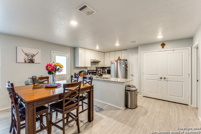 Image 3 of 12 For 13119 Ashworth Blvd