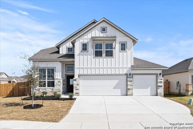 Details for 529 Canyon Live Oak, Seguin, TX 78155