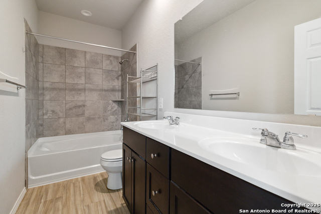 Image 17 of 32 For 3305 Ridge Place