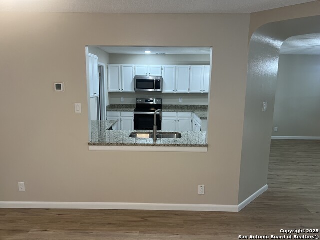Image 4 of 6 For 7622 Alverstone