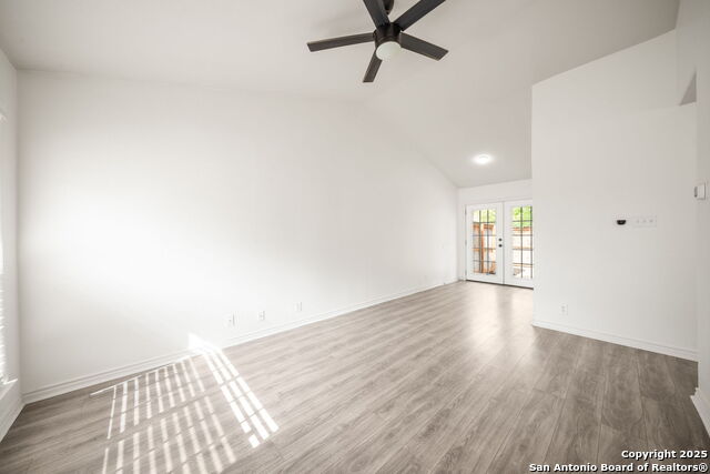 Image 23 of 31 For 9140 Timber Path  3101