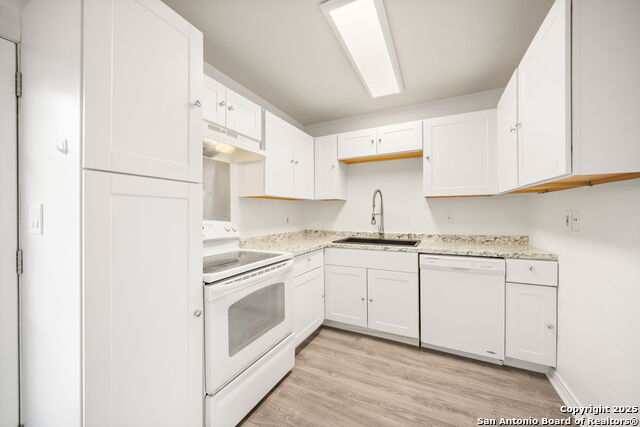 Image 8 of 31 For 9140 Timber Path  3101