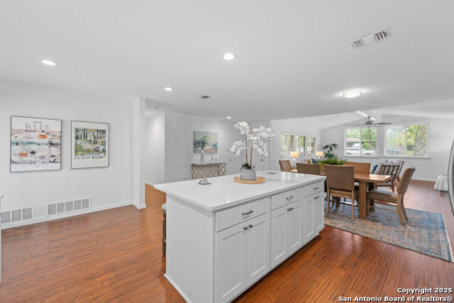 Image 11 of 29 For 111 Lemonwood