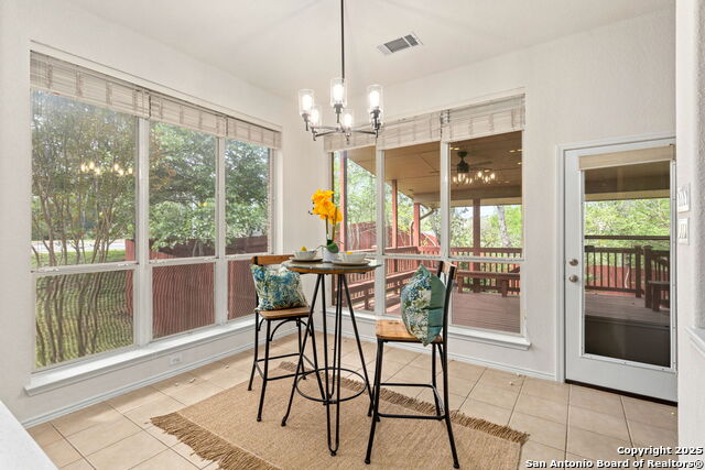 Listing photo id 13 for 15807 Socorro