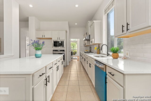 Listing photo id 16 for 15807 Socorro