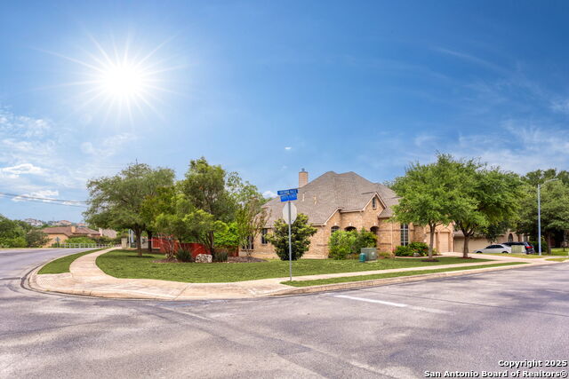 Listing photo id 1 for 15807 Socorro