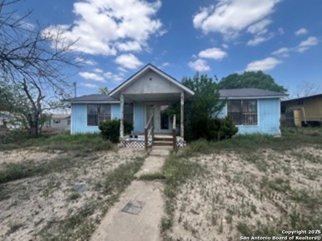 Details for 938 Avenue I, Poteet, TX 78065