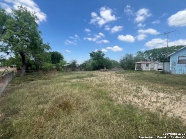 Image 13 of 16 For 938 Avenue I