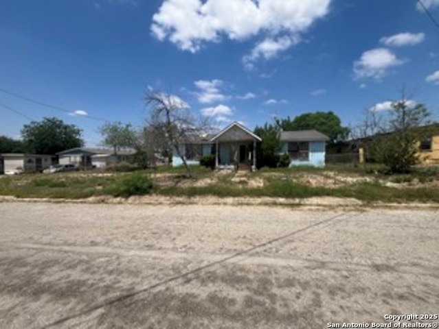 Image 3 of 16 For 938 Avenue I