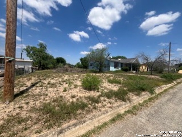 Image 4 of 16 For 938 Avenue I