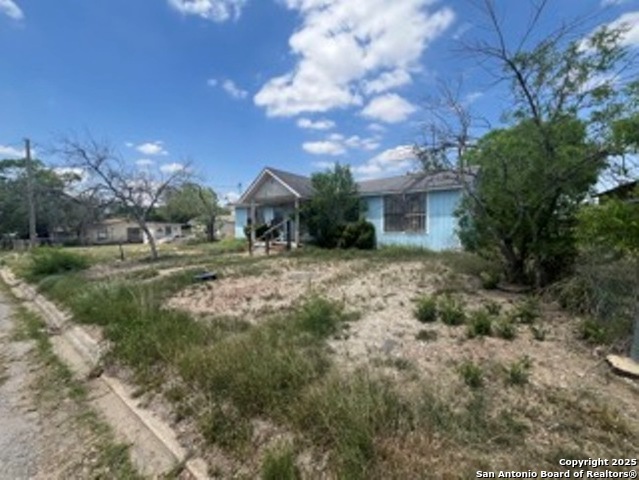 Image 6 of 16 For 938 Avenue I