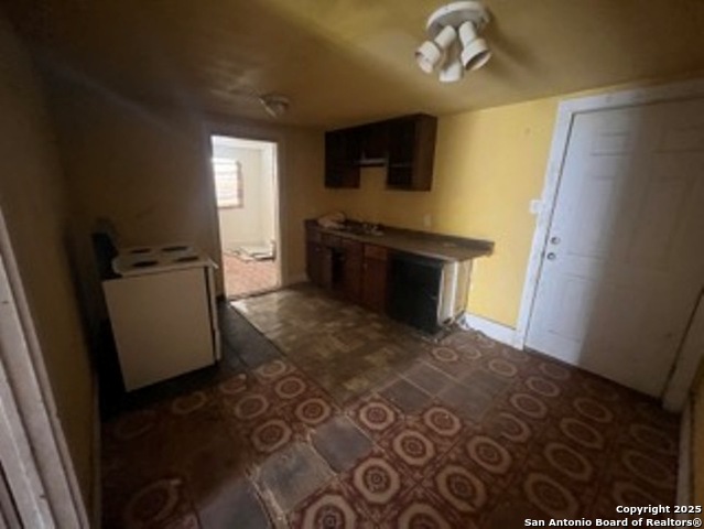 Image 9 of 16 For 938 Avenue I