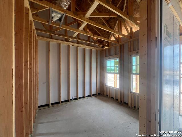 Image 6 of 32 For 9901 Paseo Post Pl.