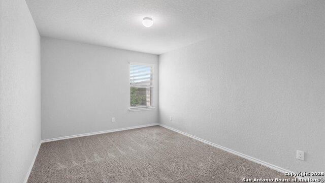 Image 18 of 25 For 7350 Braes Corner