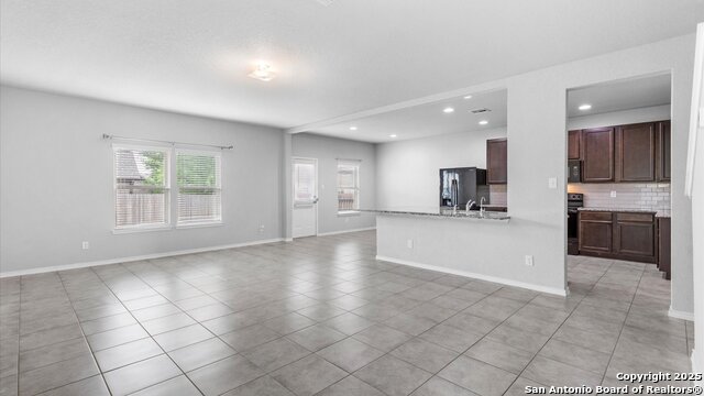 Image 3 of 25 For 7350 Braes Corner