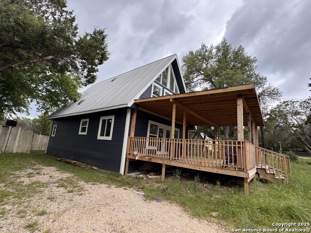 Listing photo id 44 for 354 Paradise