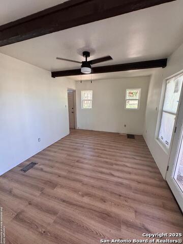 Listing photo id 4 for 354 Paradise