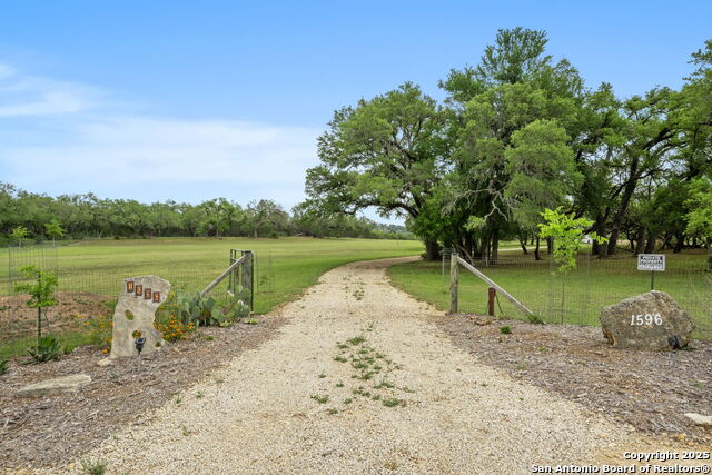 Image 2 of 50 For 1596 White River
