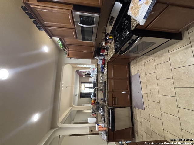 Image 2 of 13 For 13515 Ashmont Terrace