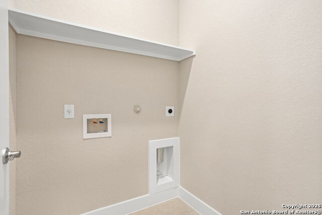 Listing photo id 19 for 11823 Zarkava