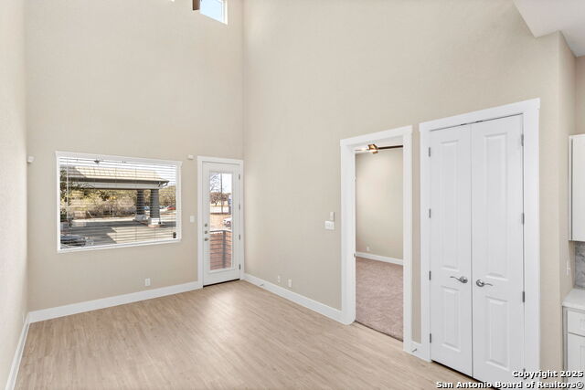 Listing photo id 32 for 11823 Zarkava
