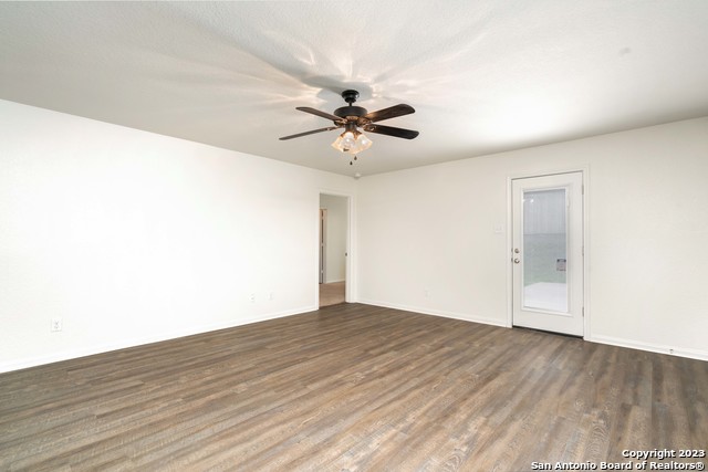 Image 11 of 23 For 3923 Southton View