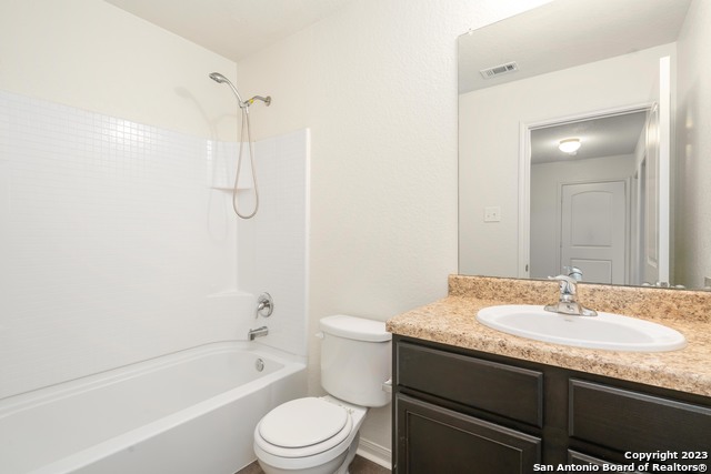 Image 18 of 23 For 3923 Southton View
