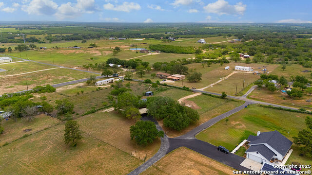 Image 25 of 27 For 609 County Road 301