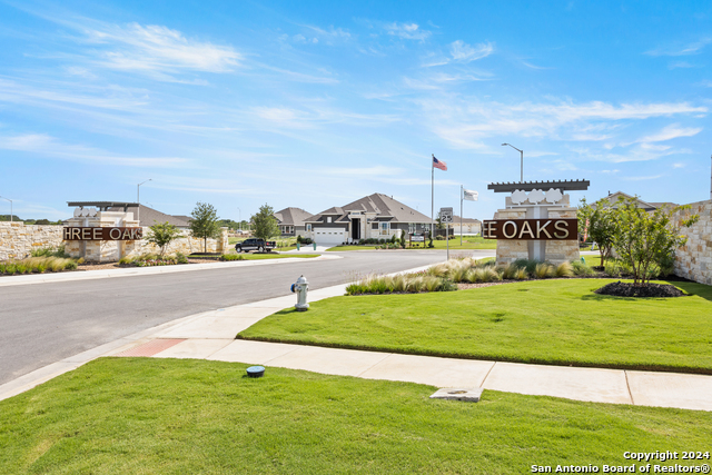 Image 9 of 11 For 3708 Moru Oak Drive