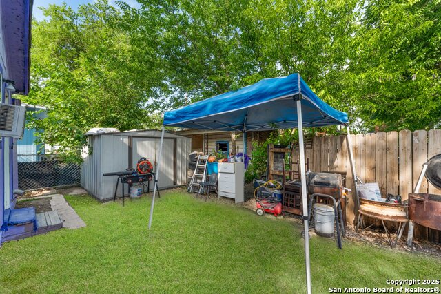 Image 5 of 14 For 918 Hamilton Ave S