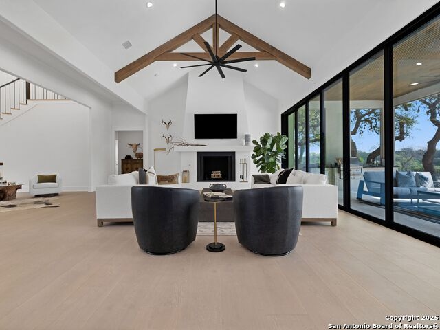 Listing photo id 9 for 137 Phillip Ranch Rd.