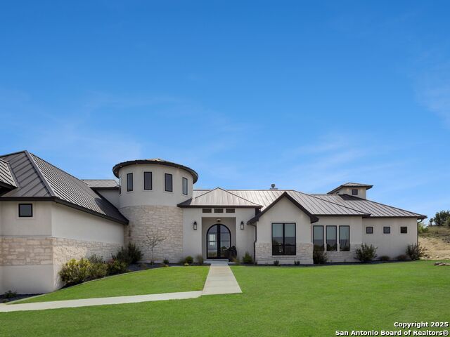 Listing photo id 0 for 137 Phillip Ranch Rd.