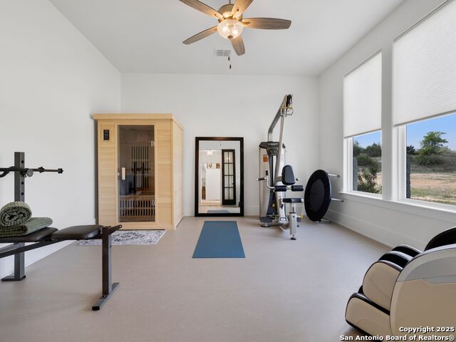 Listing photo id 25 for 137 Phillip Ranch Rd.