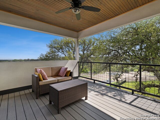 Listing photo id 37 for 137 Phillip Ranch Rd.