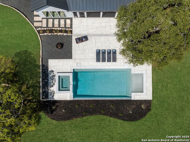 Listing photo id 59 for 137 Phillip Ranch Rd.