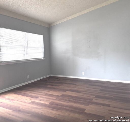 Image 6 of 11 For 7923 Donore Pl  17