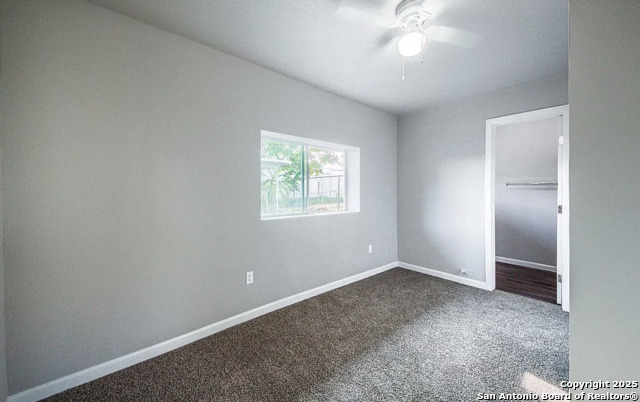 Listing photo id 6 for 204 Division