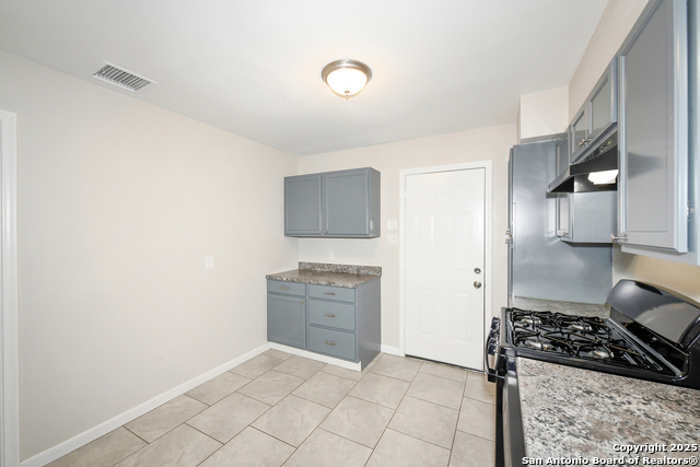 Image 10 of 26 For 3623 Invicta Dr
