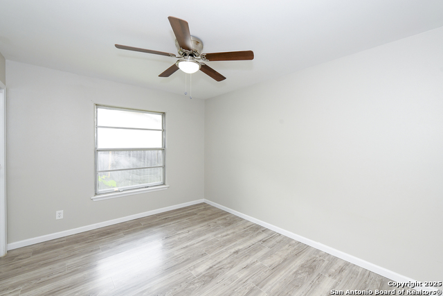 Image 16 of 26 For 3623 Invicta Dr