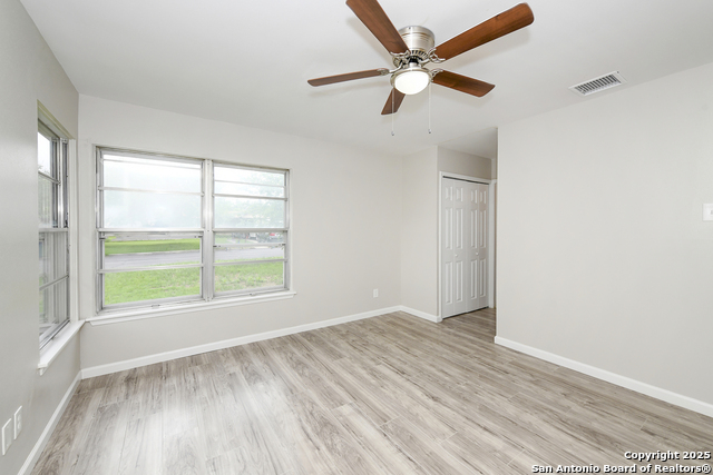 Image 19 of 26 For 3623 Invicta Dr