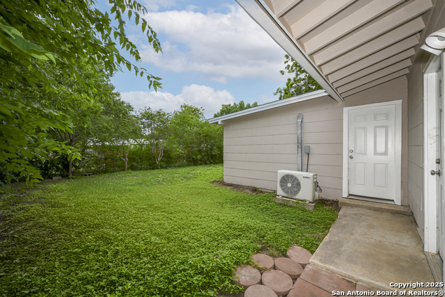 Image 22 of 26 For 3623 Invicta Dr